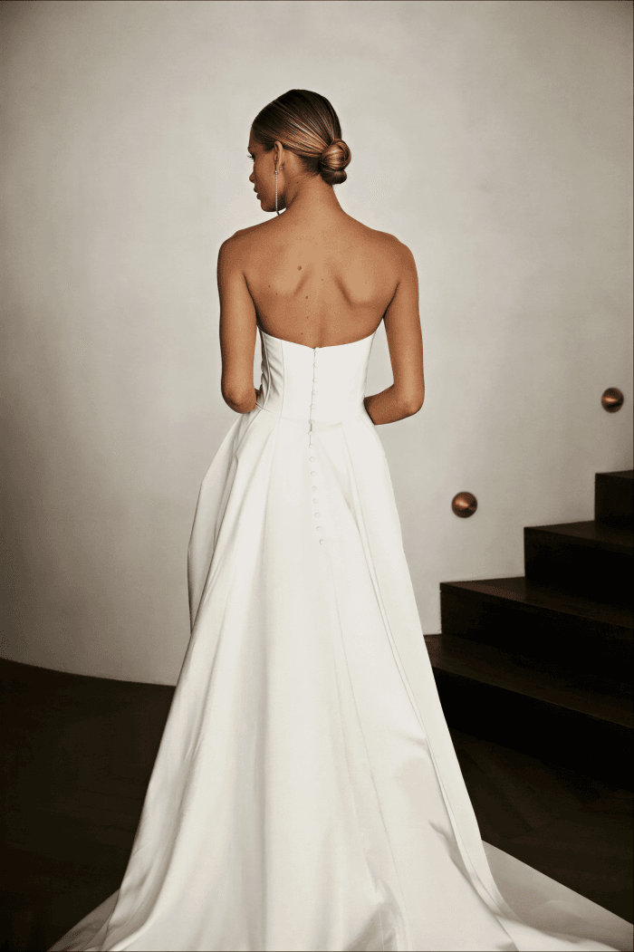 Robe de Mariée Simple avec Traîne