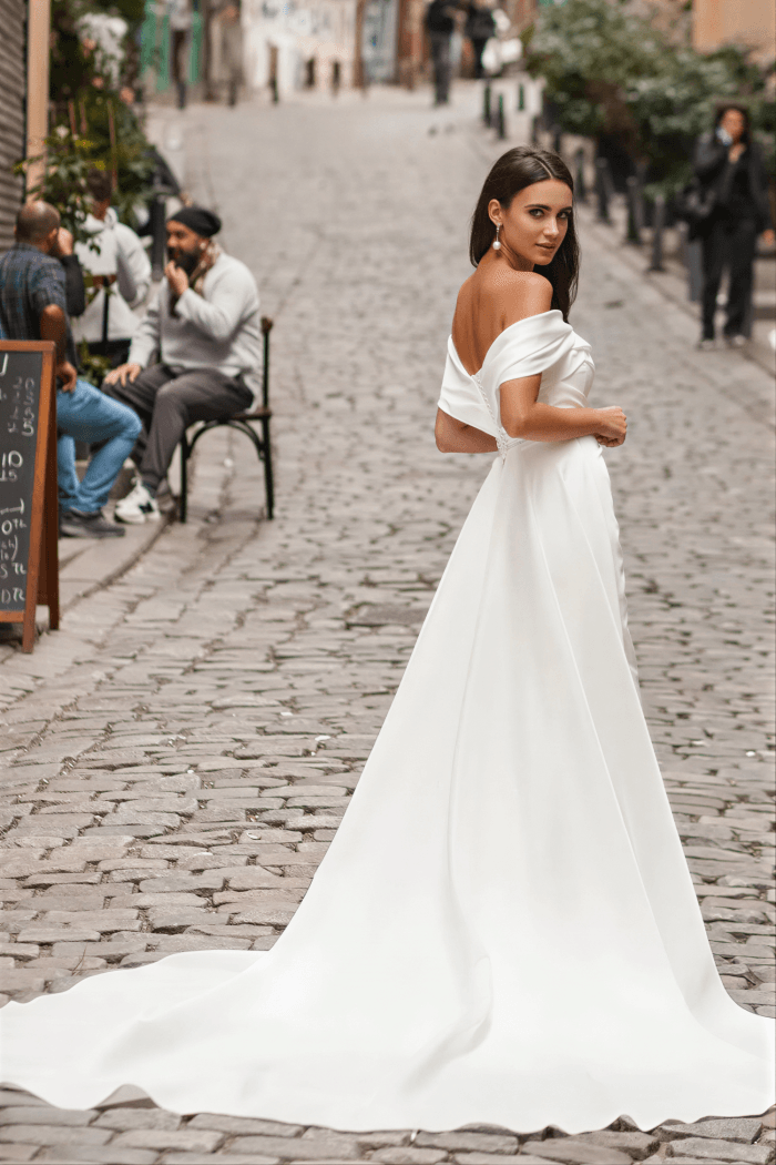 Robe de Mariée Chic et Simple
