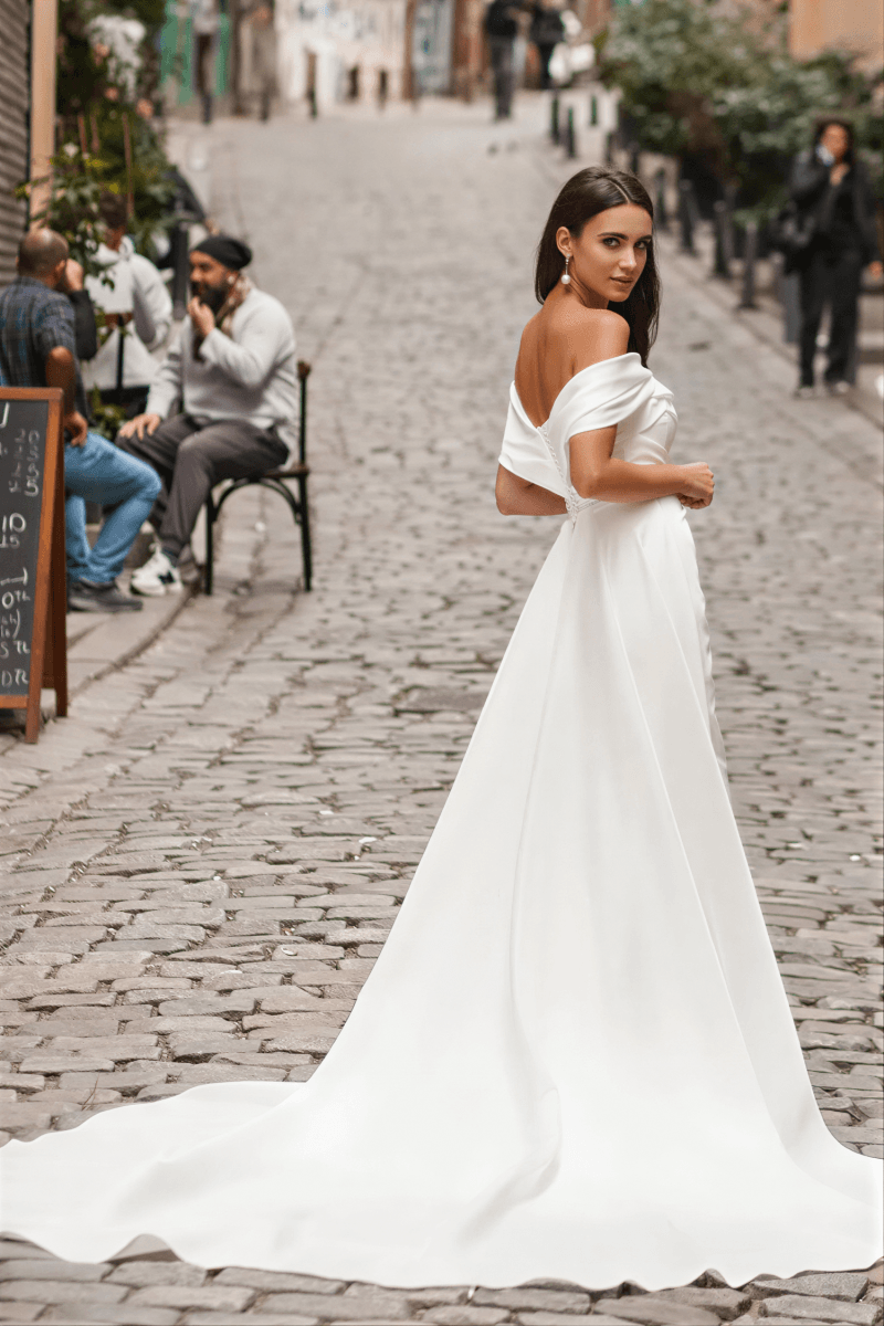 Robe de Mariée Chic et Simple